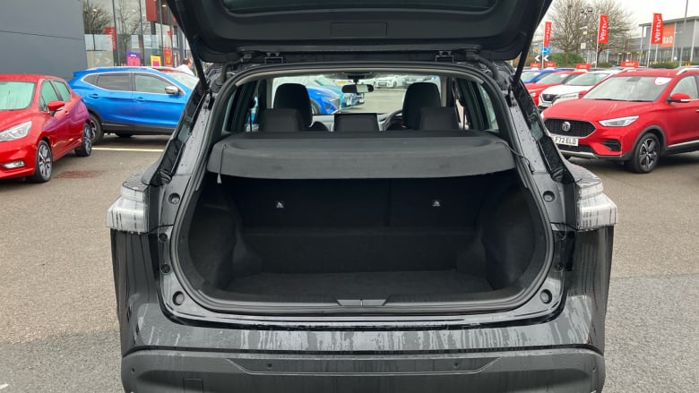 Nissan Qashqai 1.3 DiG-T MH Acenta Premium 5dr Petrol Hatchback